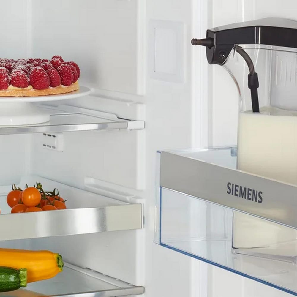 Siemens EQ700 Bean To Cup Coffee Machine in Stainless Steel - TQ717GB3 image 5