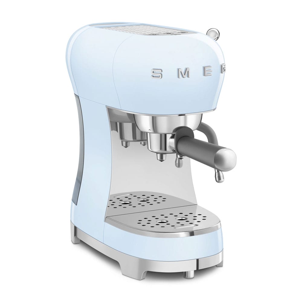 Smeg ECF02PBUK Espresso Coffee Machine in Pastel Blue image 4