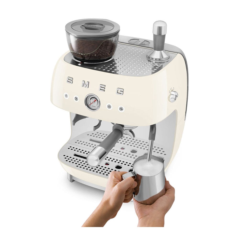 Smeg Espresso Coffee Machine with Grinder in Cream EGF03CRUK image 6