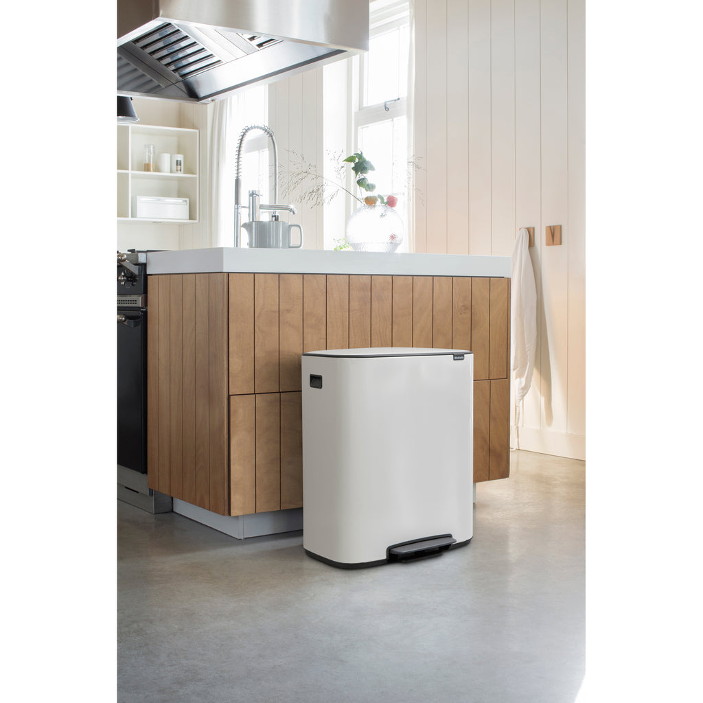 Brabantia Bo 60L Single Compartment Pedal Bin - White (211300)