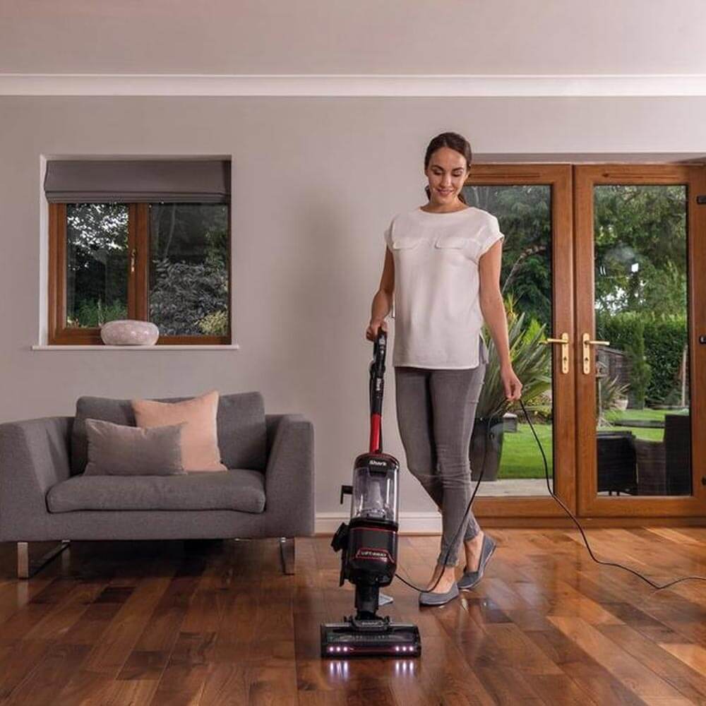Shark Lift-Away Upright Vacuum Cleaner, Pet Model NV602UKT image 3