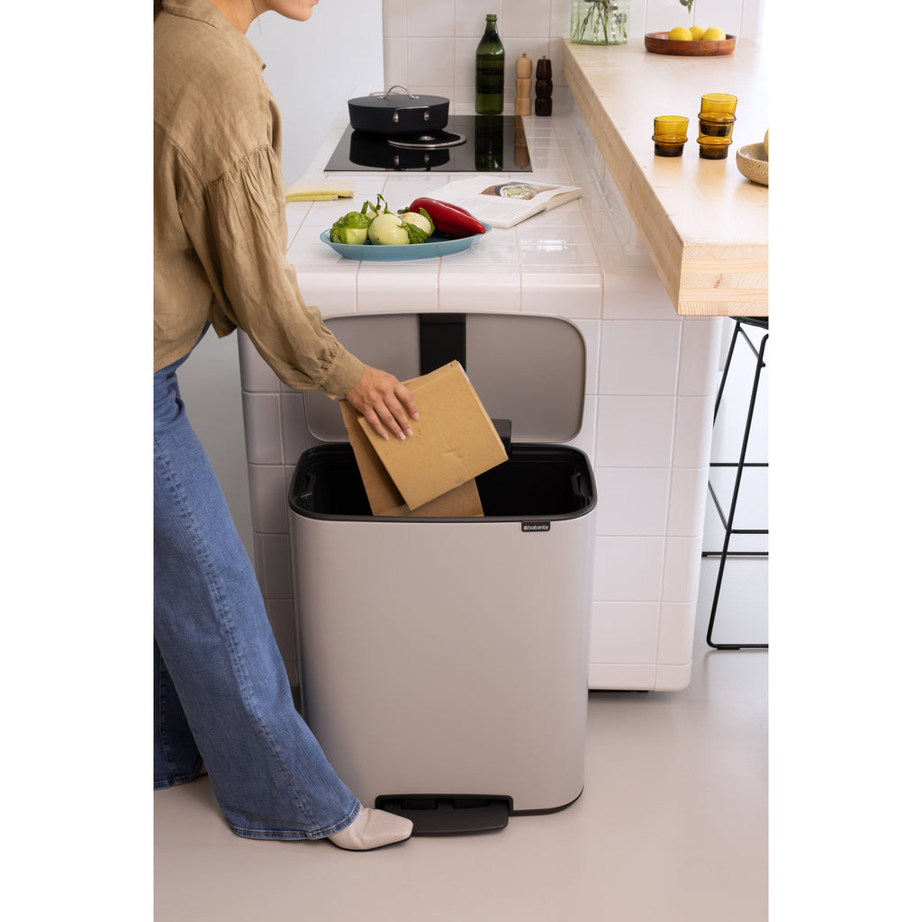 Brabantia Bo 60L Single Compartment Pedal Bin - Soft Grey (255083)