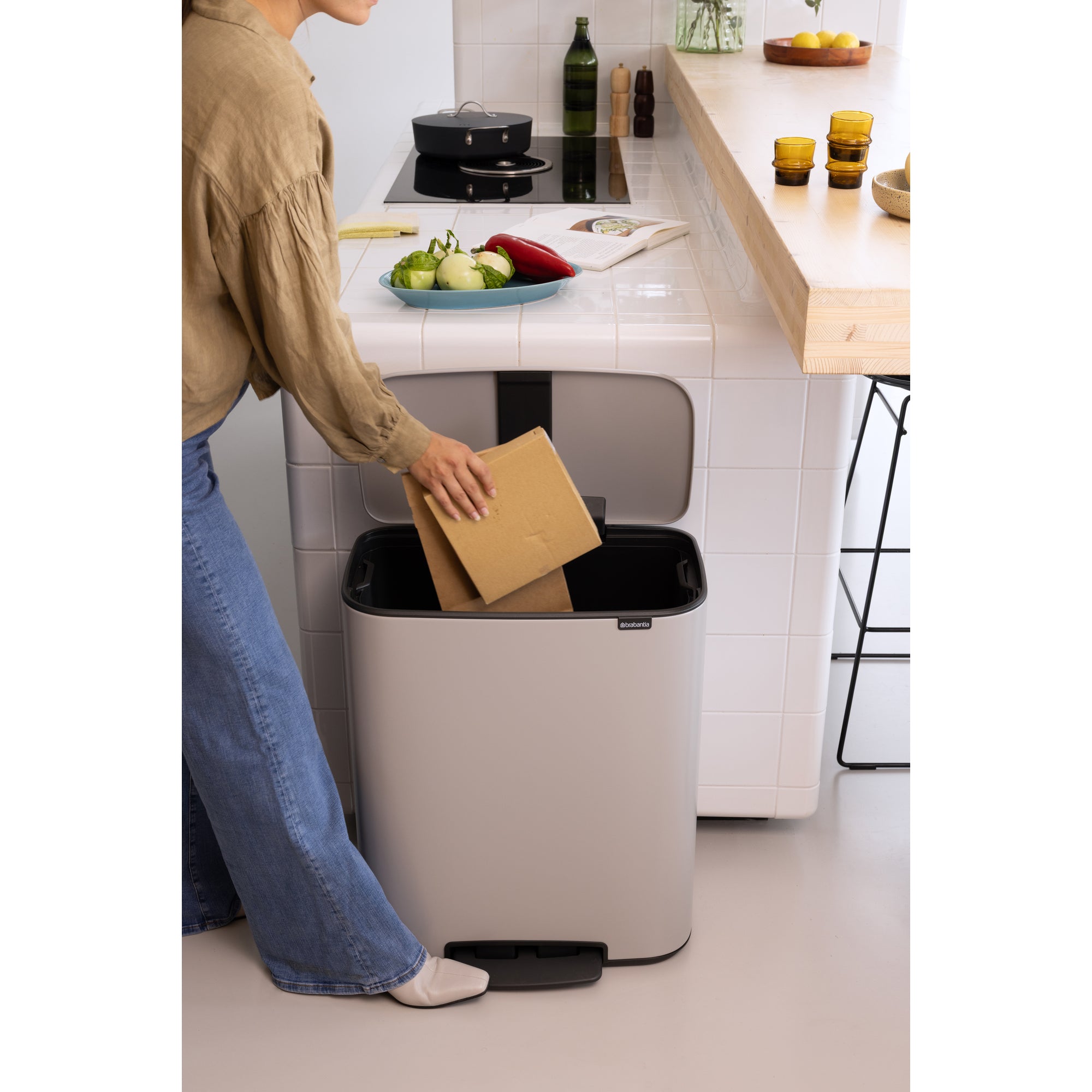 Brabantia Bo 60L Single Compartment Pedal Bin - Soft Grey (255083)