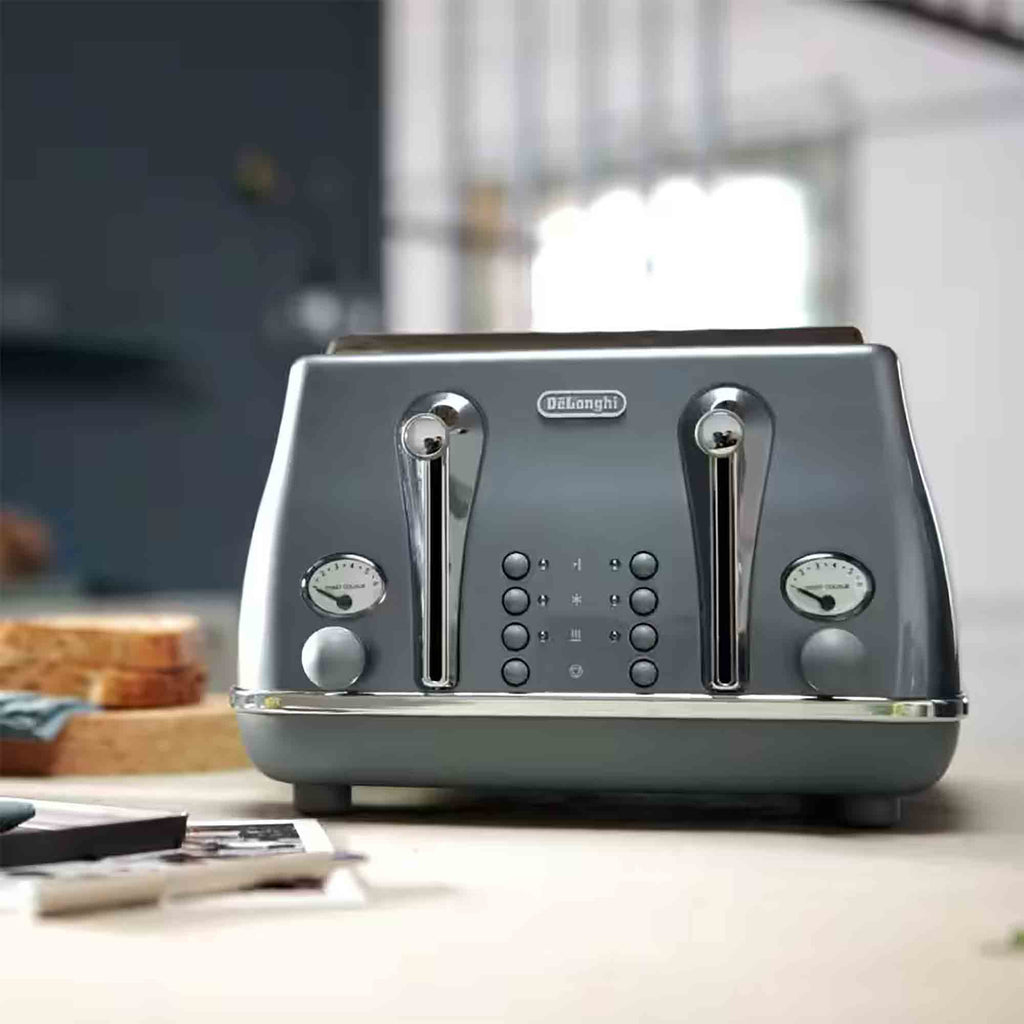 Delonghi Icona Metallics 4 Slice Toaster in Blue - CTOT4003AZ image 2