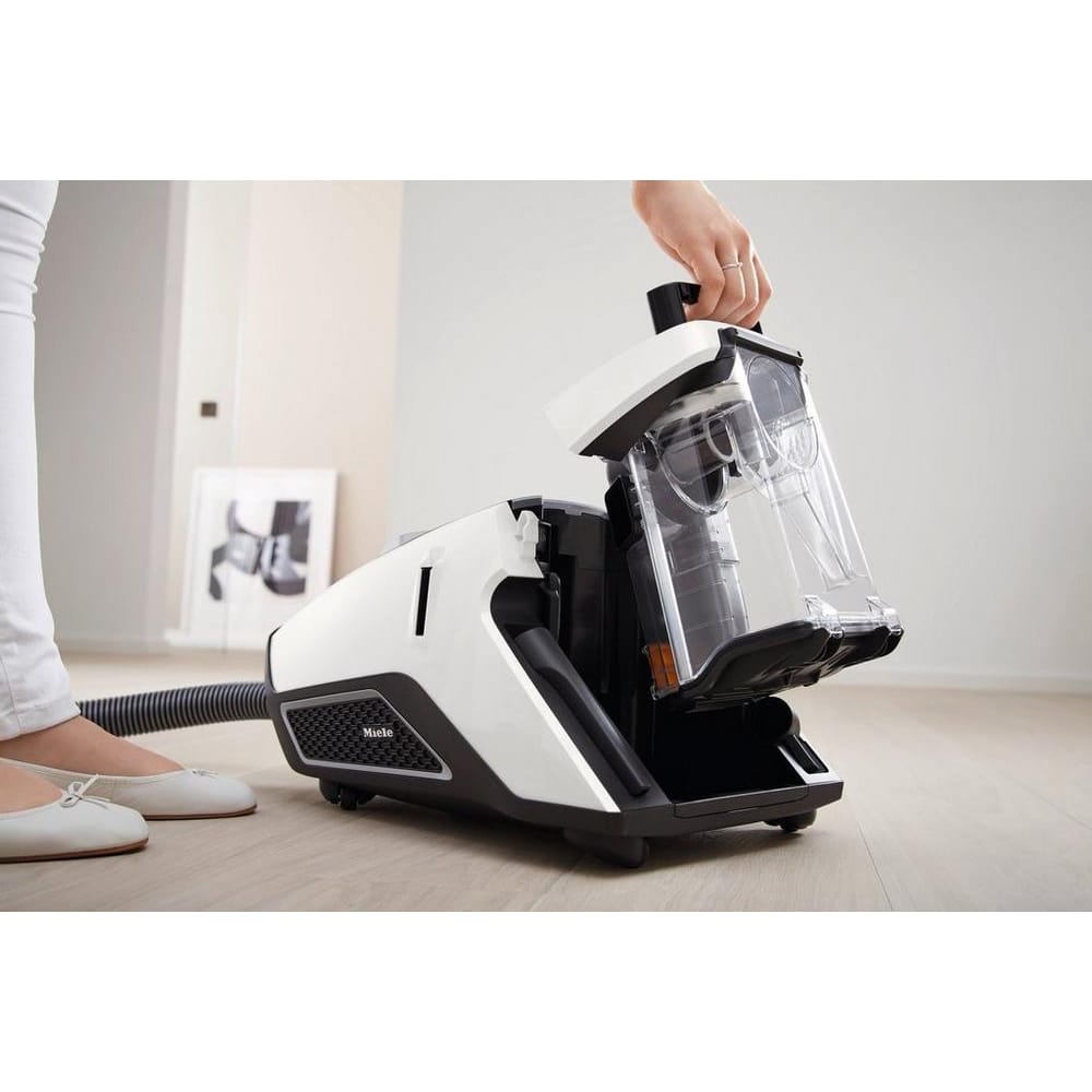 Miele CX1 Blizzard Comfort Cylinder Vacuum Cleaner - White image 7