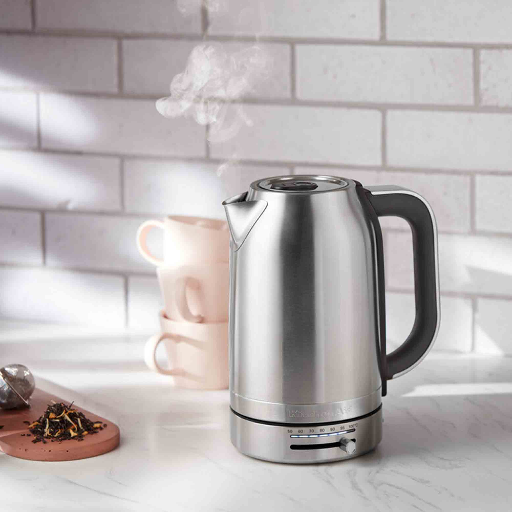 KitchenAid 1.7L Variable Temperature Kettle in Stainless Steel 5KEK1701BSX image 3