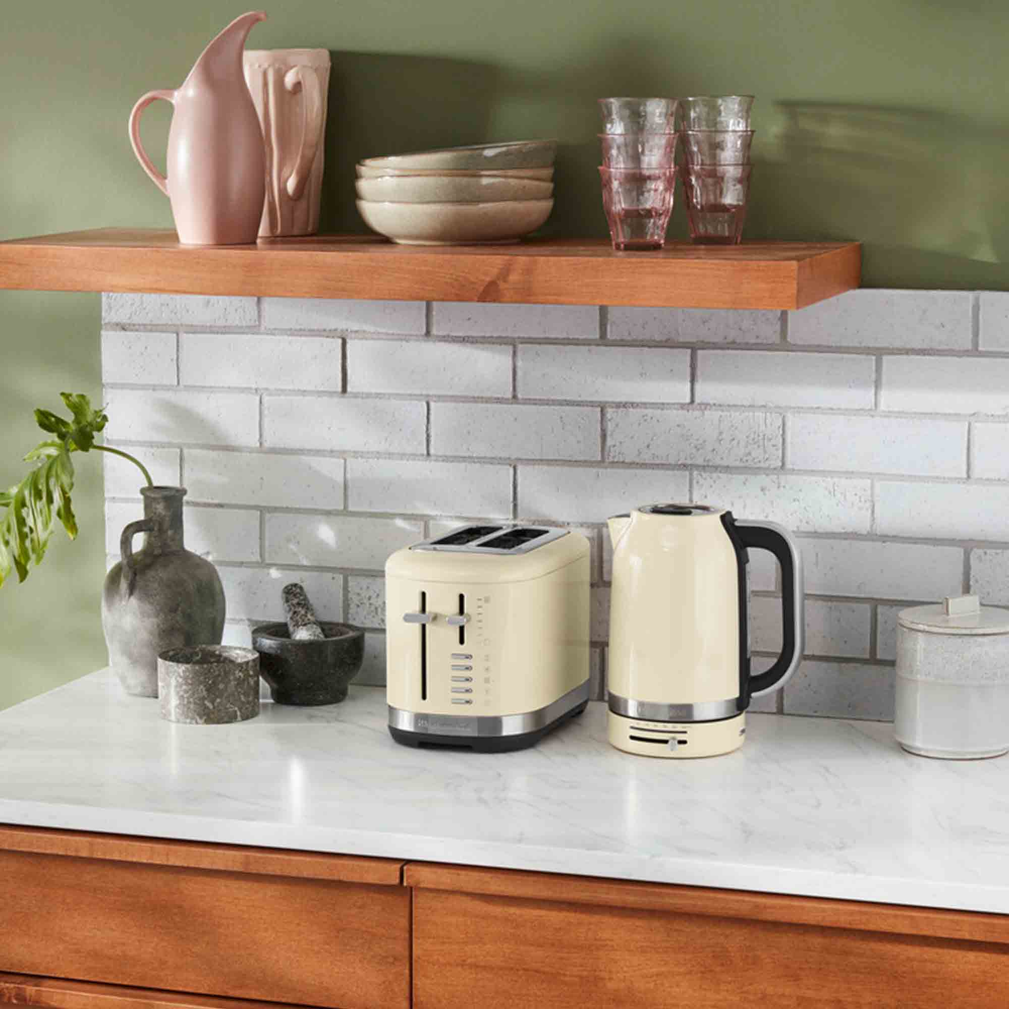 KitchenAid Manual Control 2 Slot Toaster in Almond Cream 5KMT2109BAC image 4