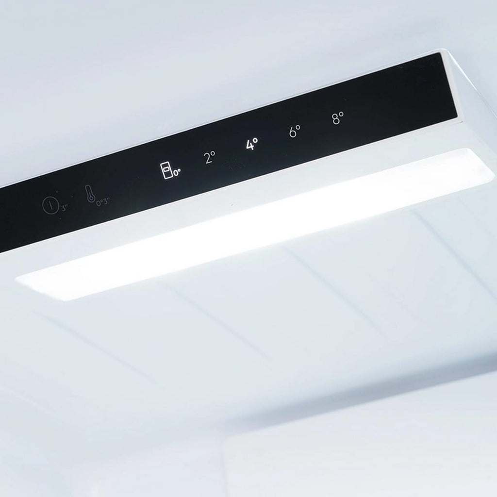 Sensis RFCMF0154EW 182cm Tall Fridge Freezer, 197L Fridge, 82L Freezer, 55cm wide, Frost Free, White image 3