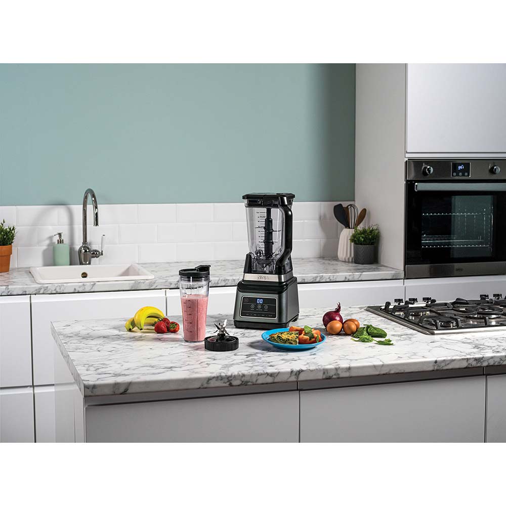 Ninja 2-in-1 Blender with Auto-iQ BN750UK image 3