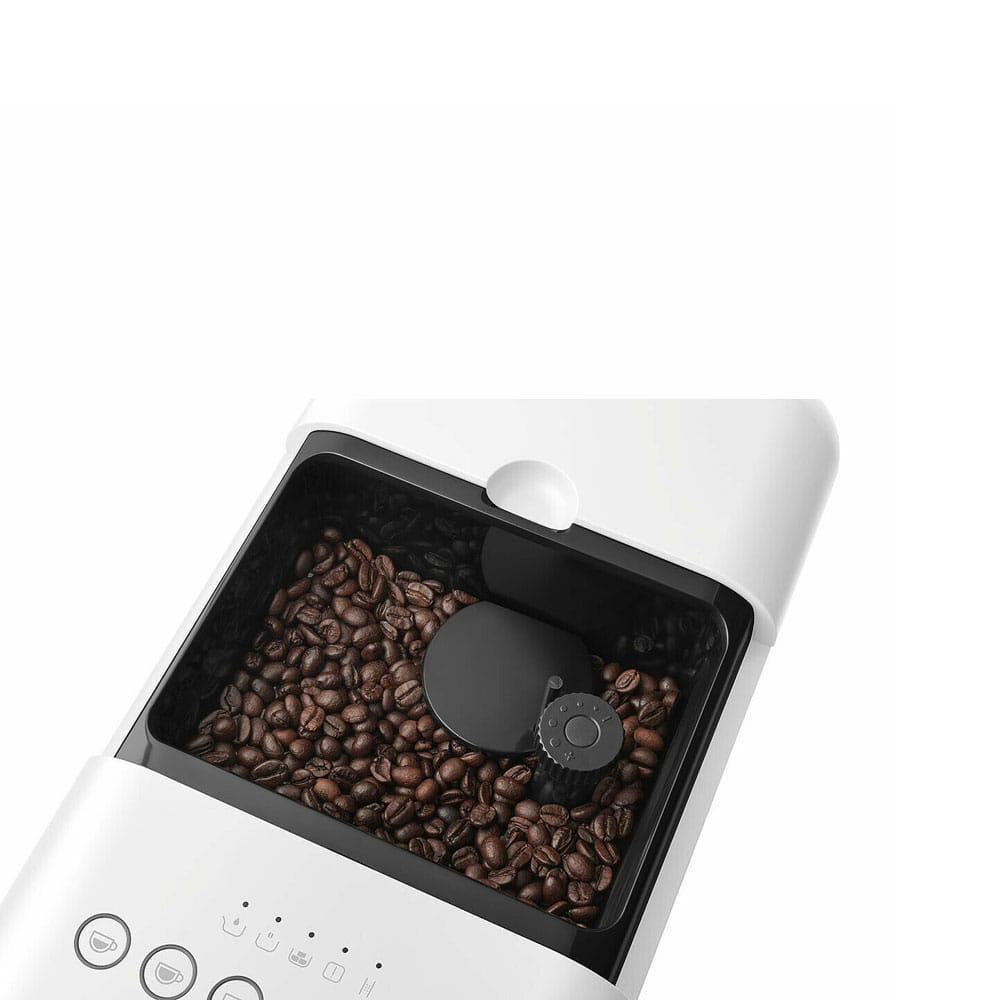 Smeg Bean to Cup Coffee Machine with Automatic Milk Frother in Matte White - BCC13WHMUK image 7