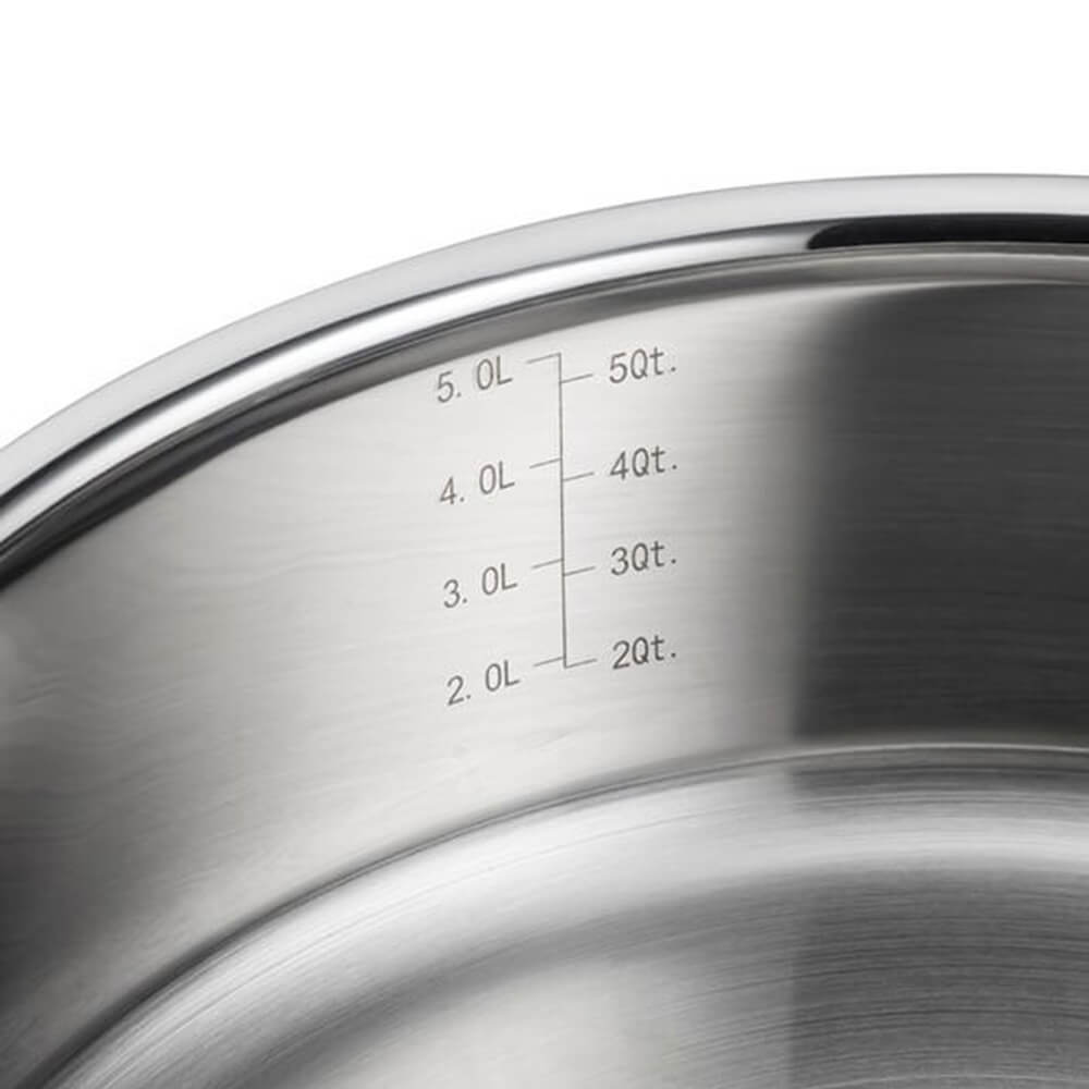 Stainless steel sauteuse with measurement markings on the lid