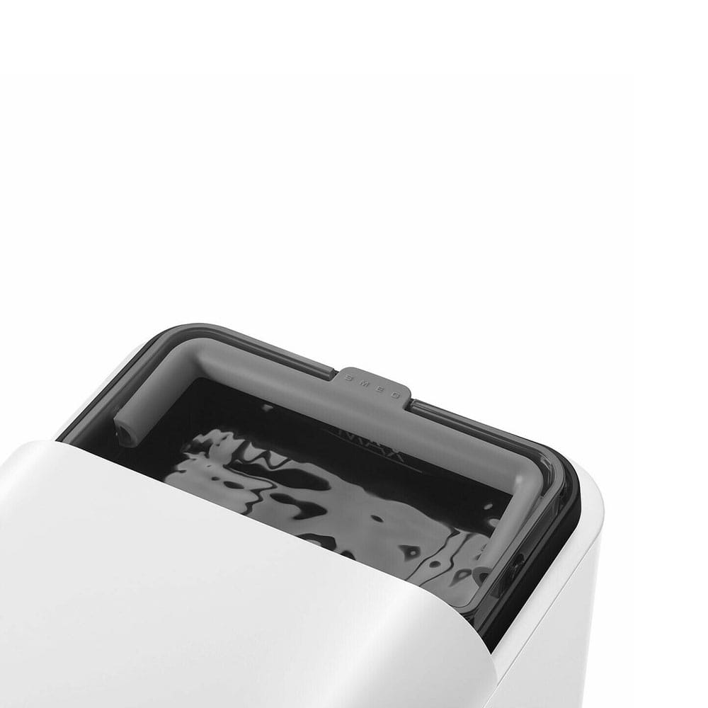 Smeg Bean to Cup Coffee Machine with Automatic Milk Frother in Matte White - BCC13WHMUK image 8