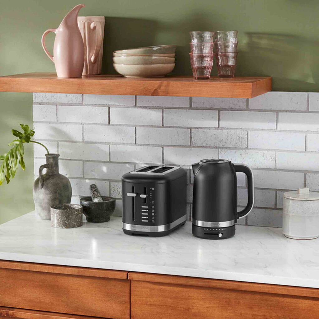 KitchenAid 1.7L Variable Temperature Kettle in Matte Black 5KEK1701BBM image 5