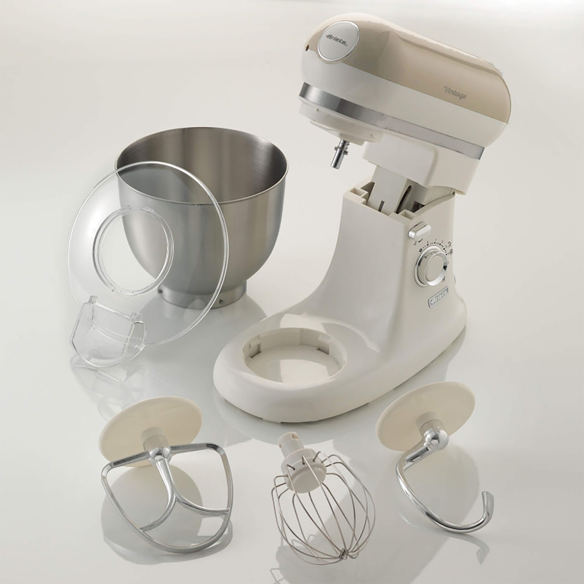 Ariete Vintage Stand Mixer in Cream - AR8803