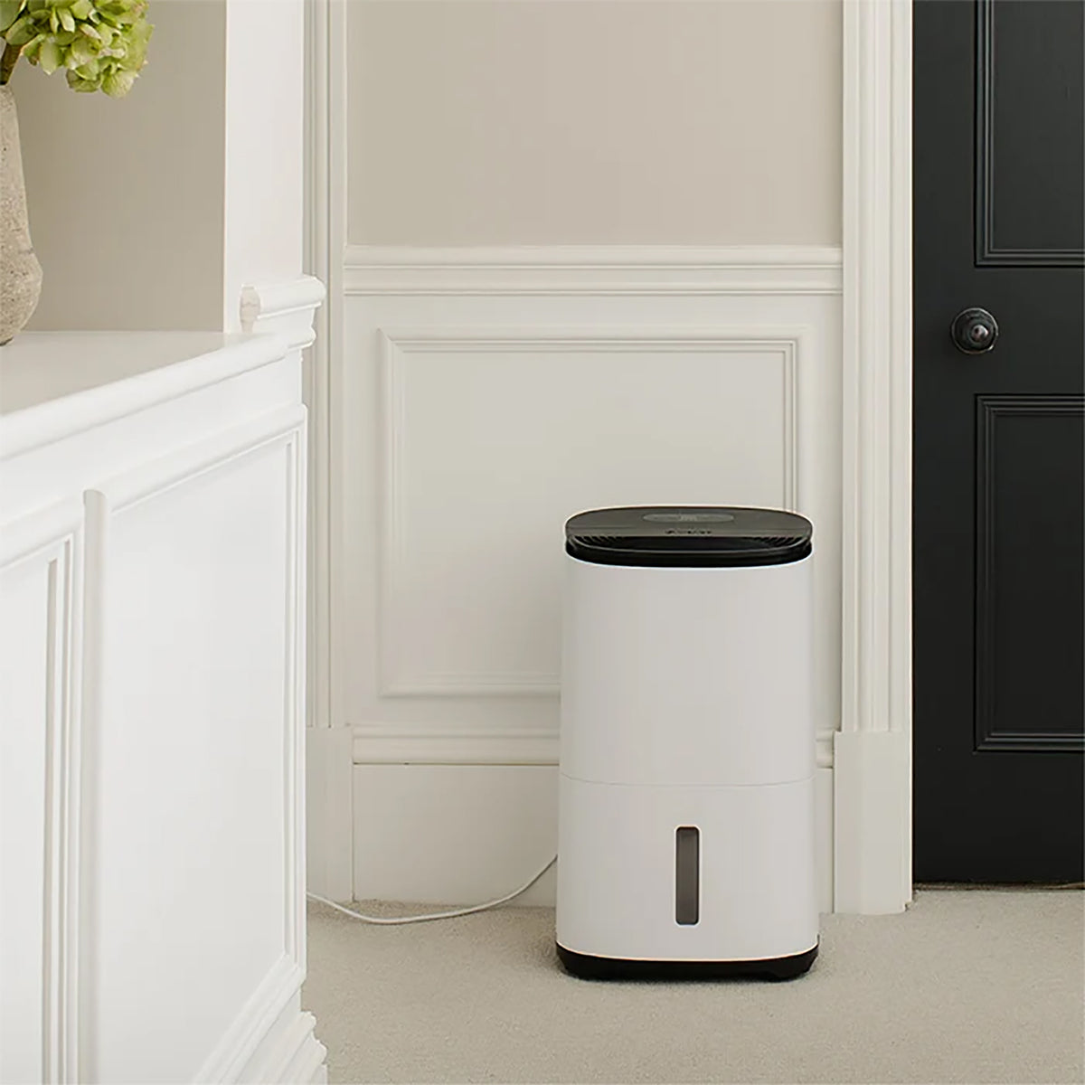MeacoDry Arete® One 25L Dehumidifier and Air Purifier in Charcoal - ARETEONECHARCOAL25L