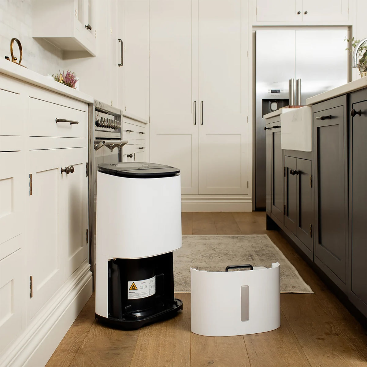 MeacoDry Arete® Two 20L Dehumidifier and Air Purifier in Charcoal - ARETETWOCHARCOAL20L