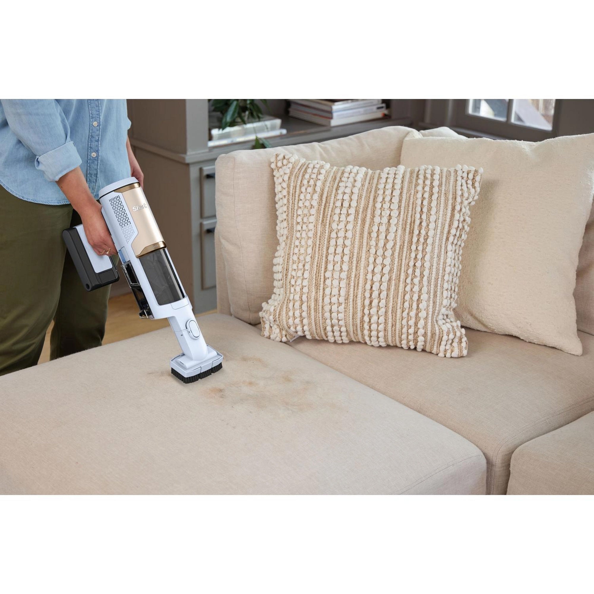 Shark Cordless Stick Vacuum Cleaner - Glacier Blue - BU3621UKT