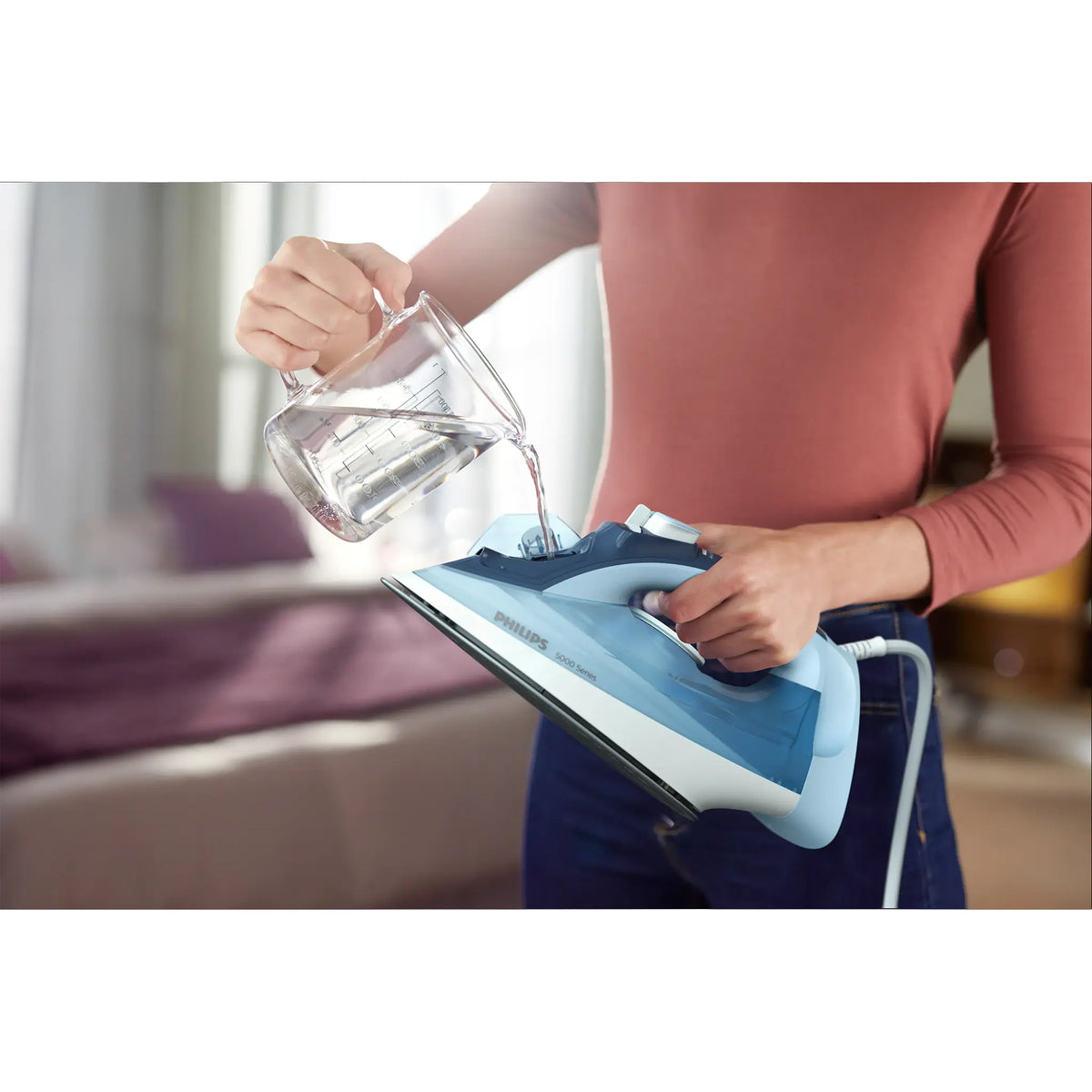 Philips 5000 Series 2400W Steam Iron in Blue - DST5030_26