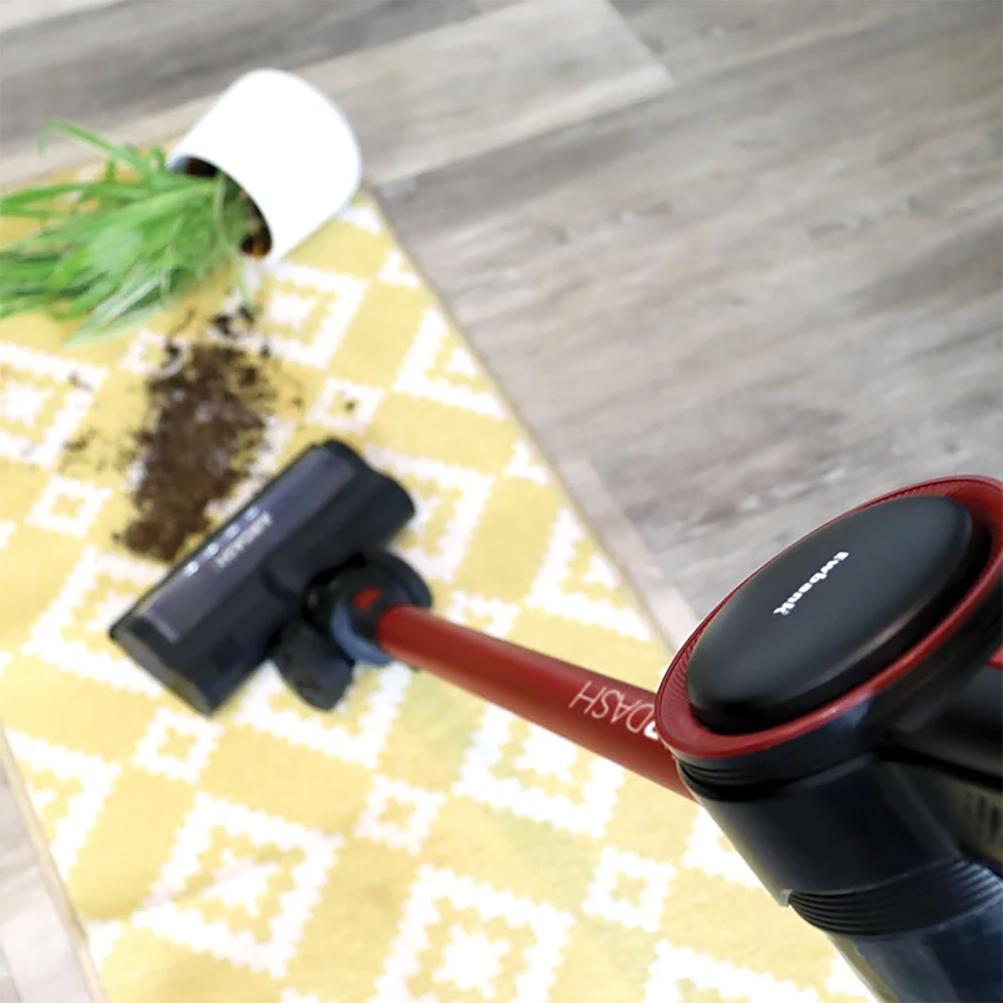 Ewbank AIRDASH 2-in-1 Cordless Stick Vacuum Cleaner - Red (EWVC3210)