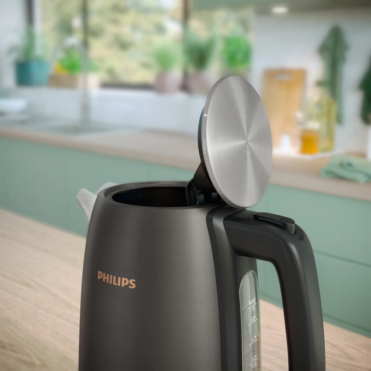 Philips 5000 Series Kettle in Black and Copper - HD9352_31