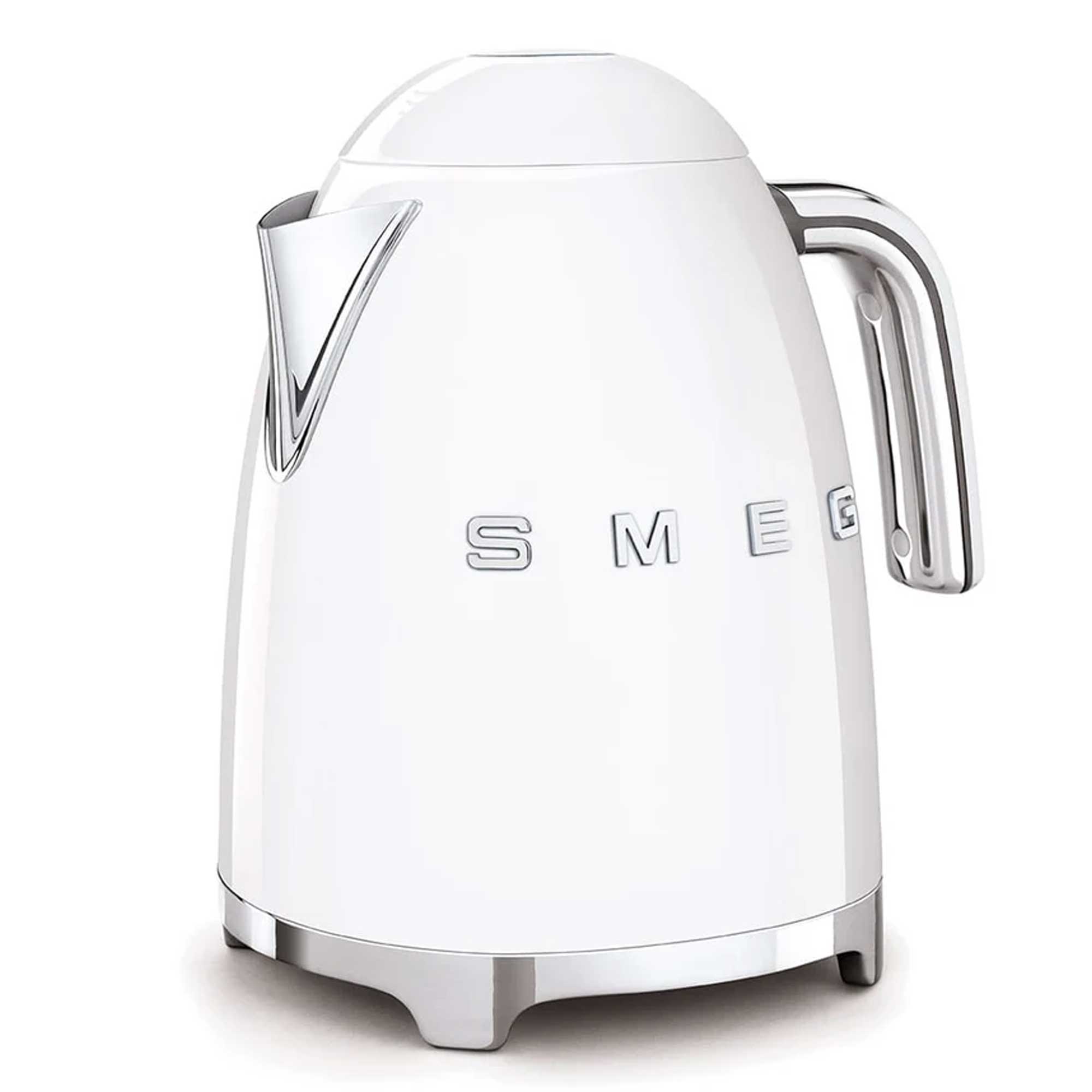 White electric kettle with 'SMEG' branding on a white background