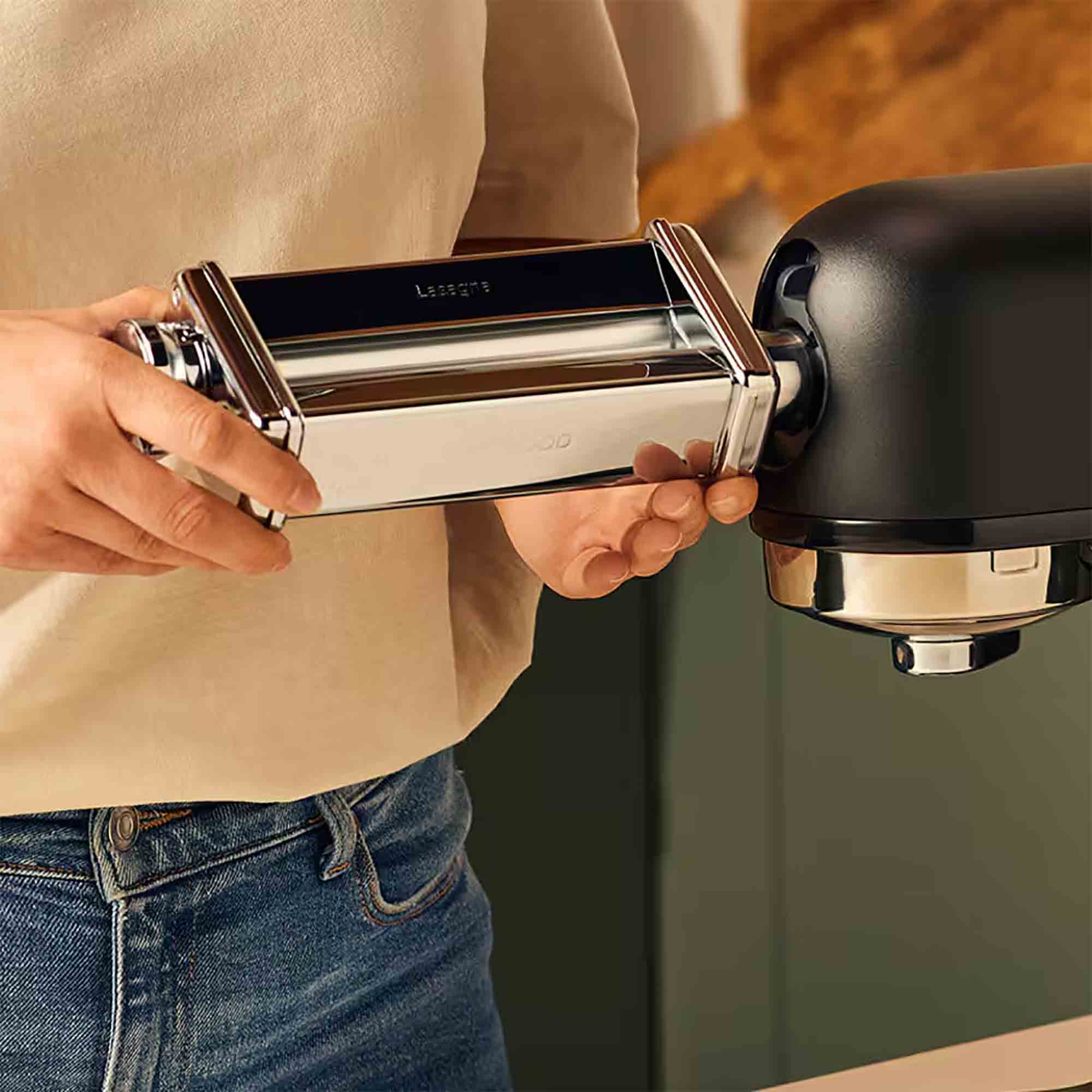 Kenwood kMix Stand Mixer with Stainless Steel Bowl in Black - KMX751ABK