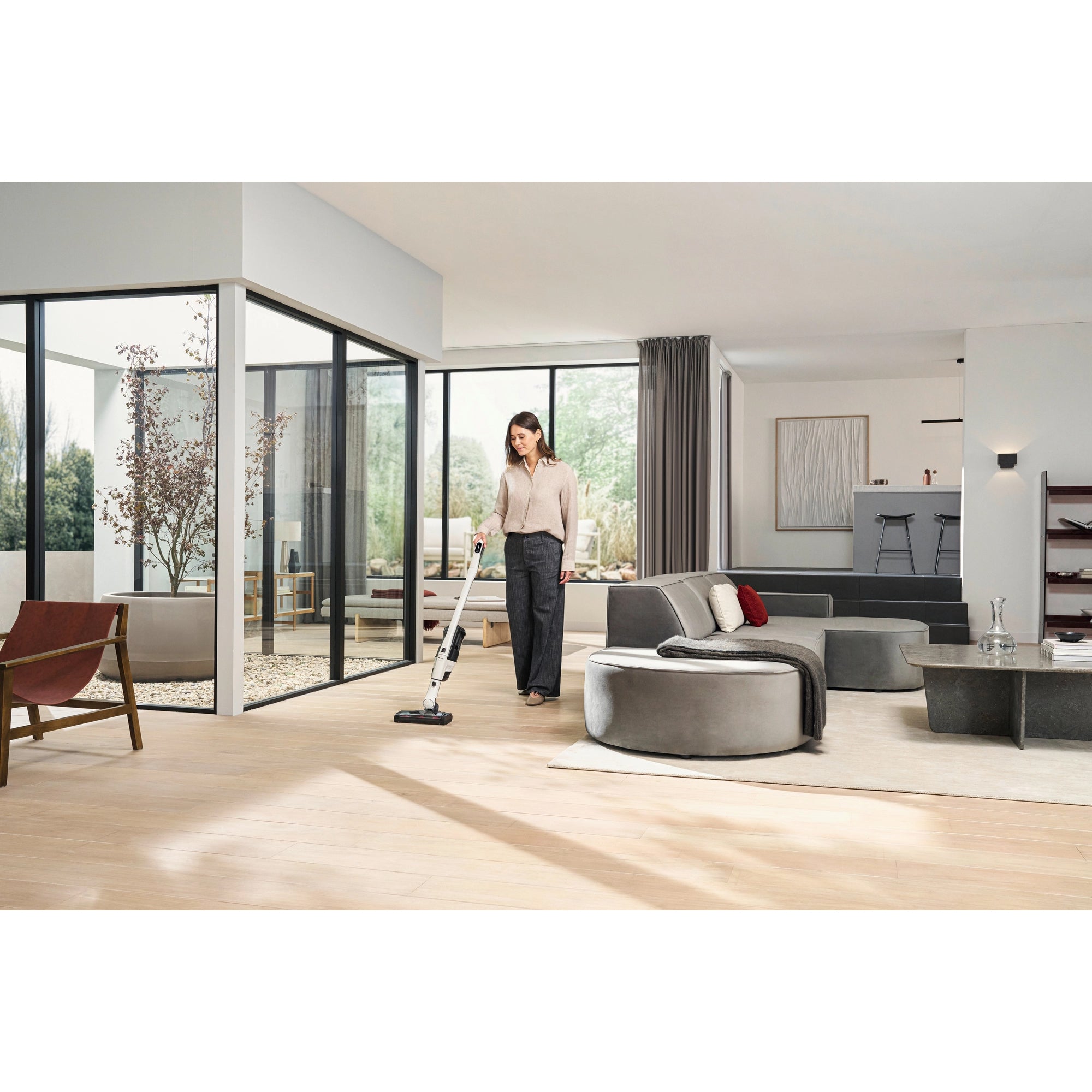 Miele Triflex HX3 Cordless Vacuum Cleaner – Brilliant White - 70 Minute Run Time