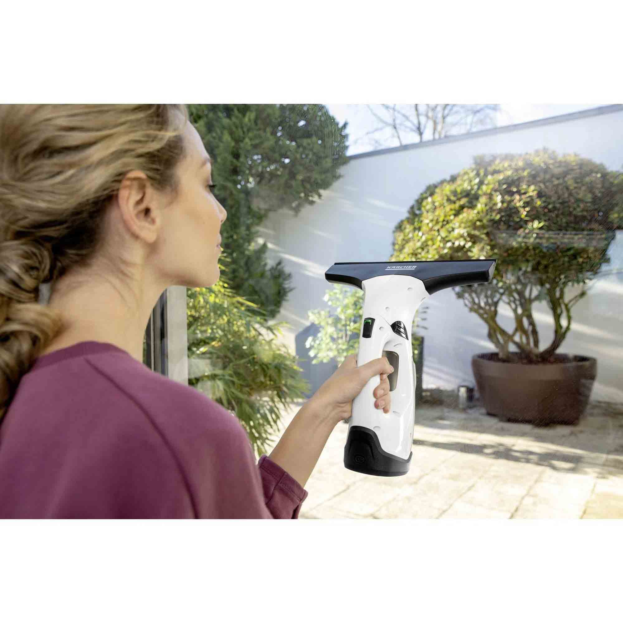 Karcher WV2PLUS Window Vacuum in White - 16336500
