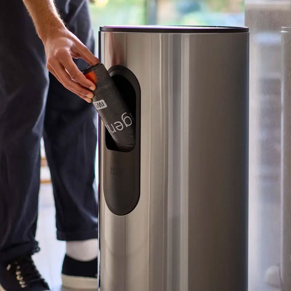 Joseph Joseph Arc 30L Easy-push Pedal Bin in Stainless Steel image 8