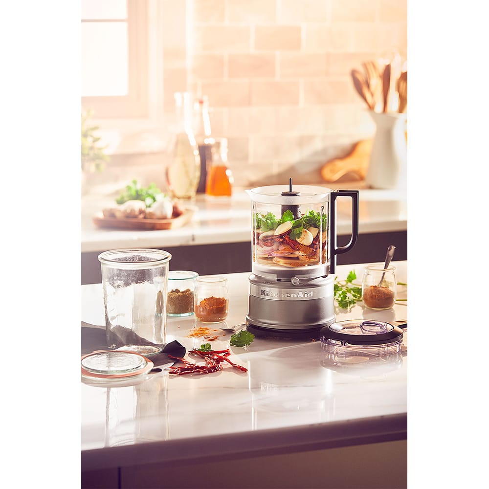 KitchenAid 5KFC3516BCU Classic Mini Food Processor in Contour Silver image 2