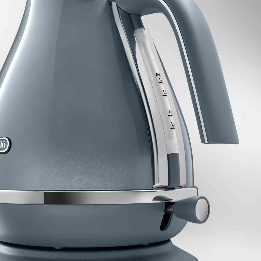 Delonghi Icona Metallics Kettle in Blue - KBOT3001AZ image 1