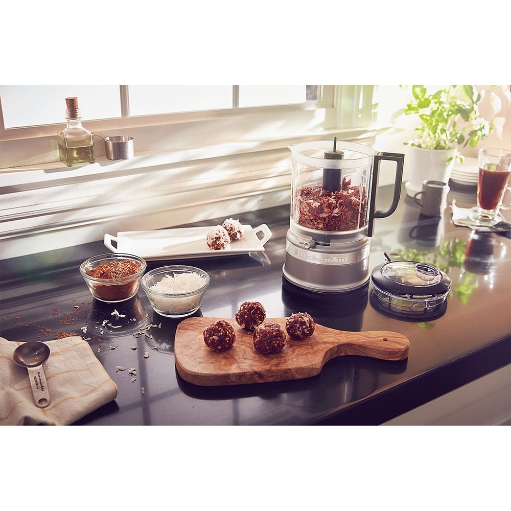 KitchenAid 5KFC3516BCU Classic Mini Food Processor in Contour Silver image 4