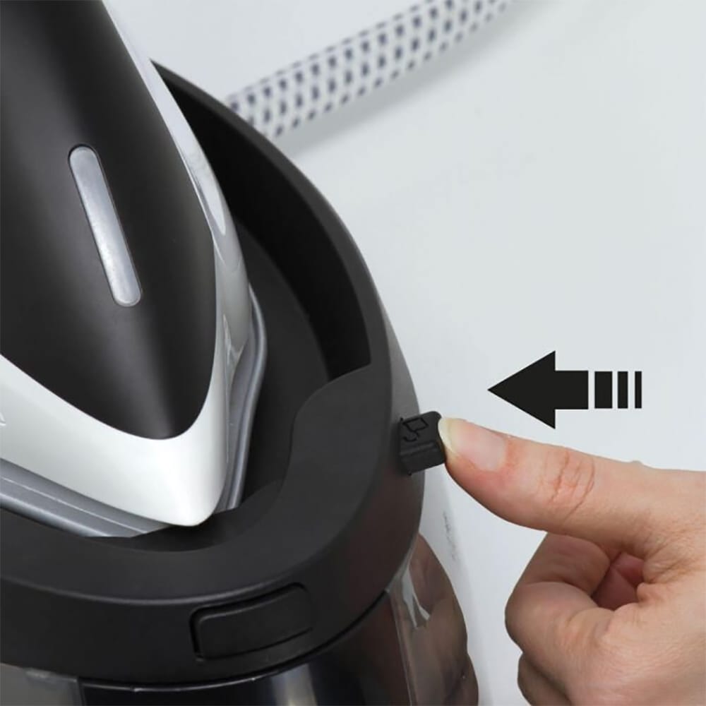 Polti Vaporella Simply VS20.20 Steam Generator Iron in White image 3