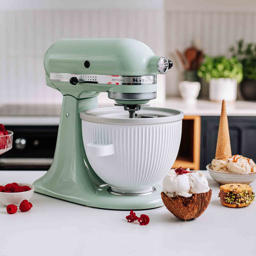 KitchenAid 4.8 Litre Artisan Stand Mixer in Pistachio - 5KSM125BPT image 5