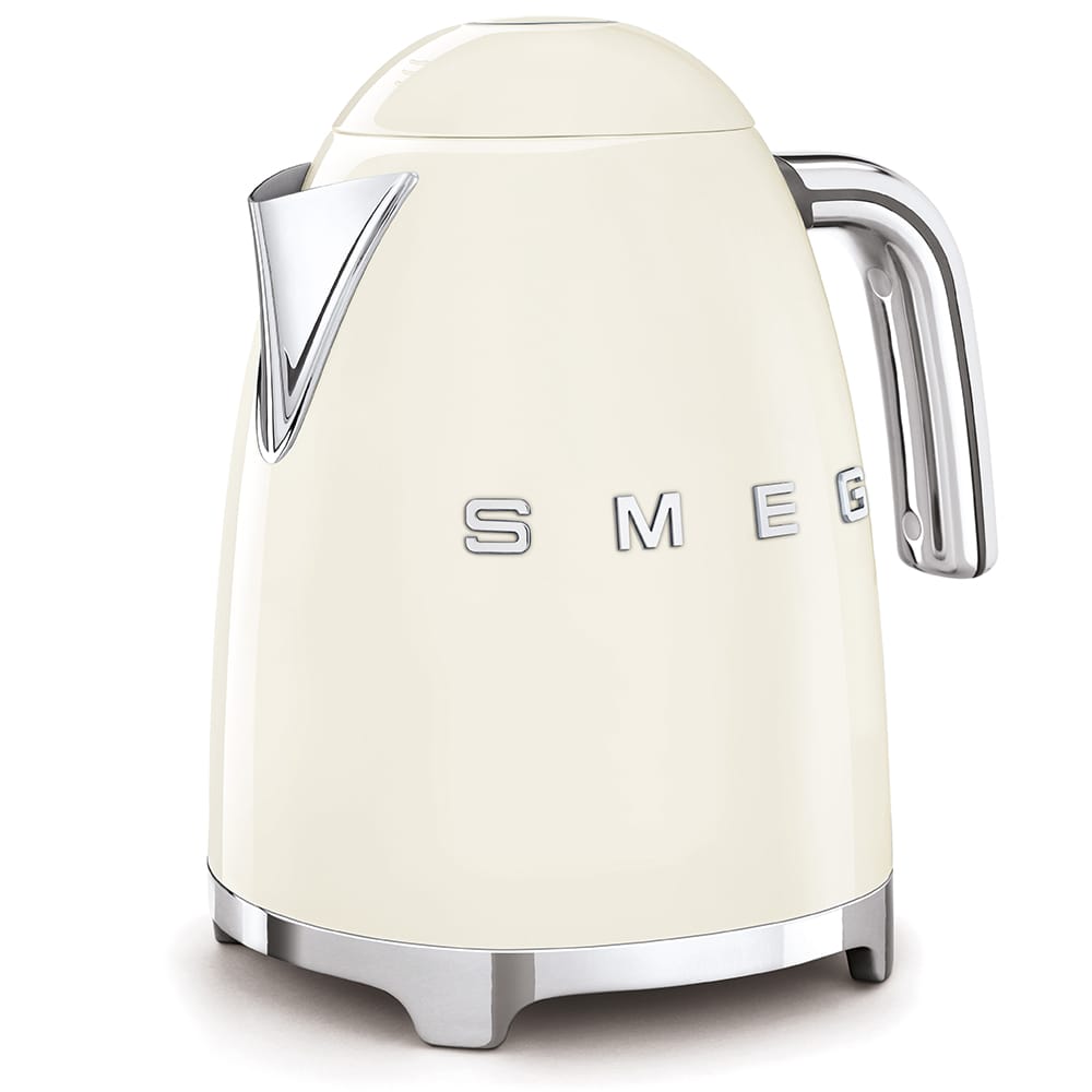Smeg KLF03CRUK 50's Retro Jug Kettle in Cream image 2